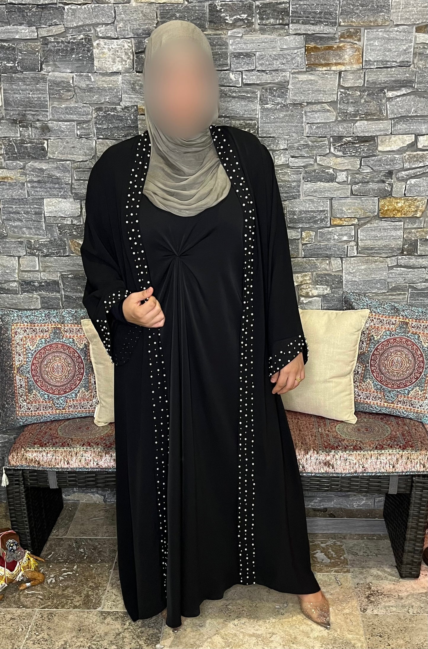 Azrah Abaya