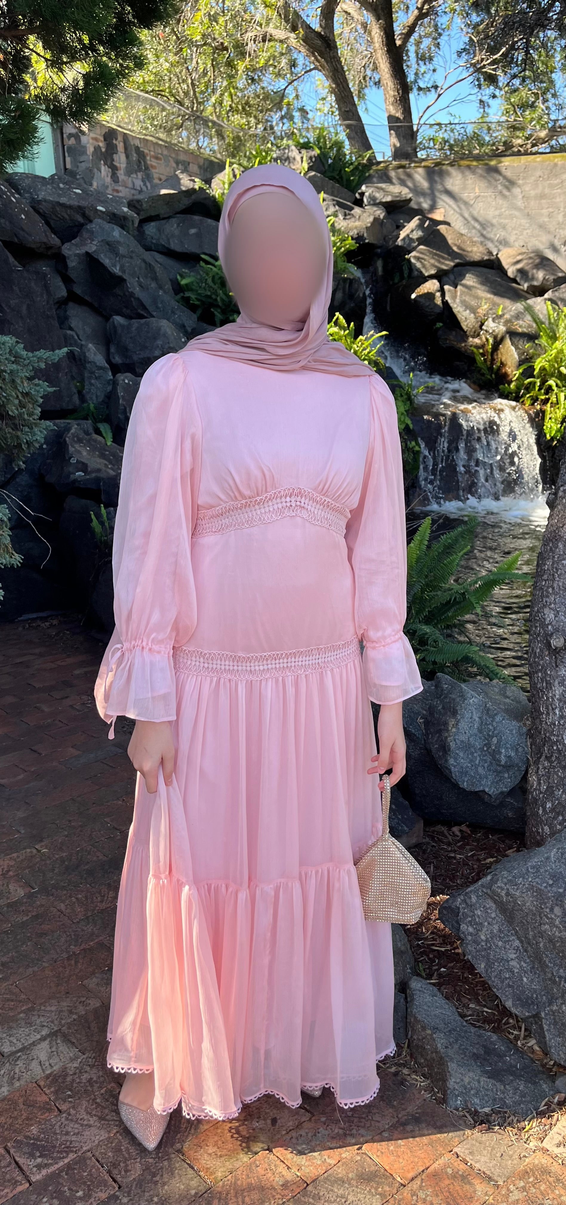 dress the population inaya dress valeriepoluyan Wearing Our Inaya Dress and @lia_schon Wearing Our Ellie Dress // Available Now #motherofall #moababes